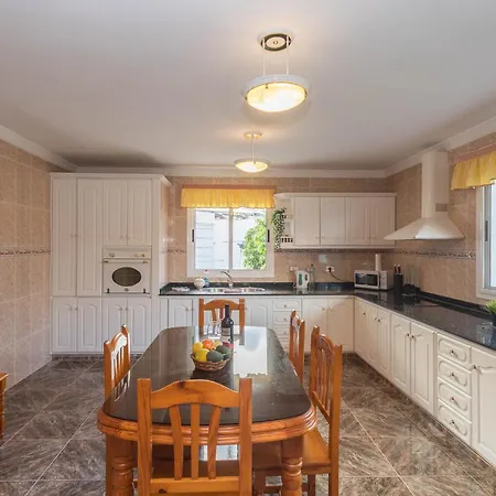 5br Llanos - Pool & Garden Chalet